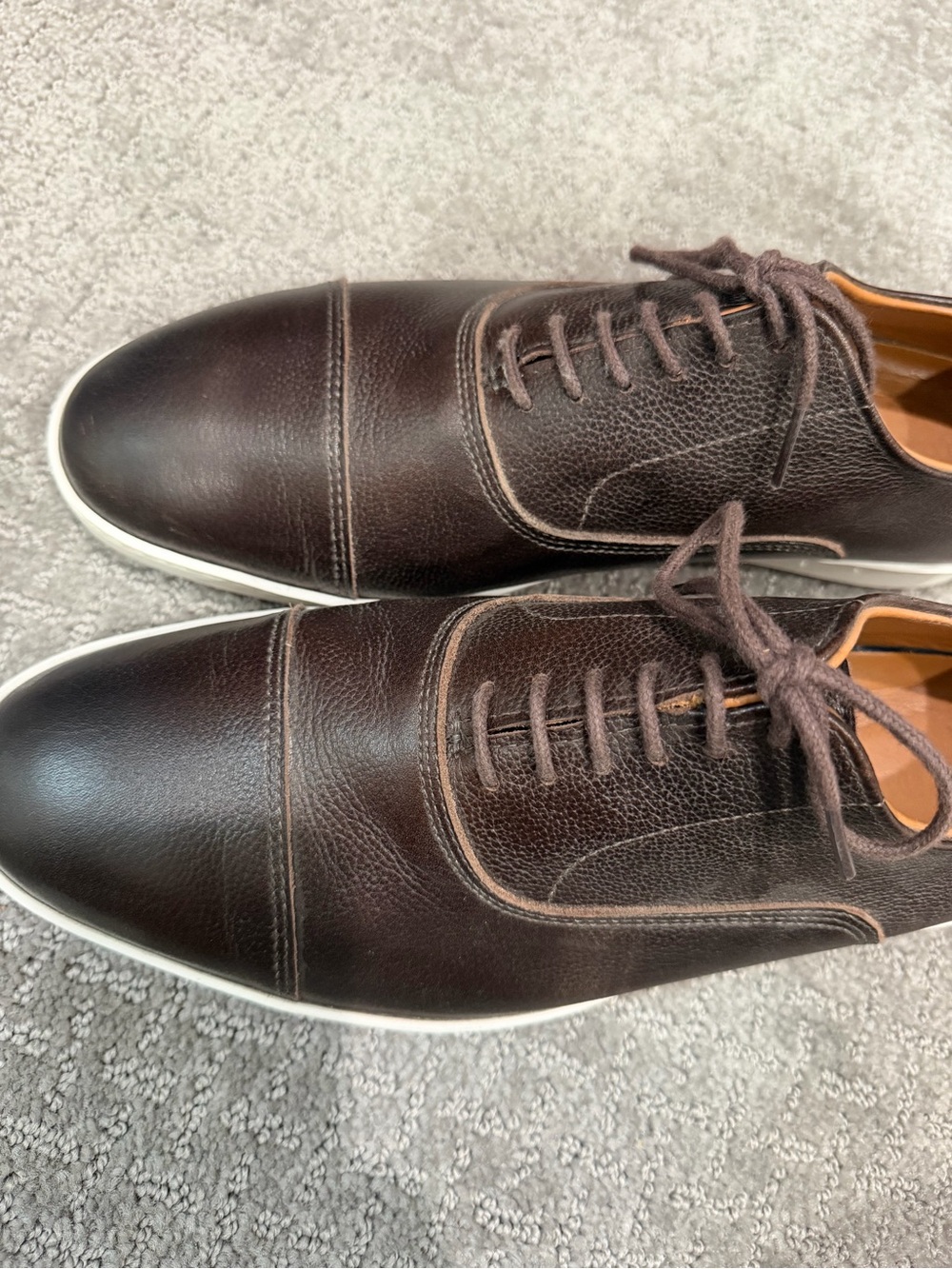 Allen Edmonds - Picture 2 of 4